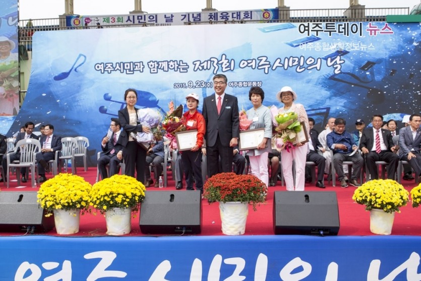 c7587d3b33774c6e4123af71ddfe47c4_1442981134_39.jpg